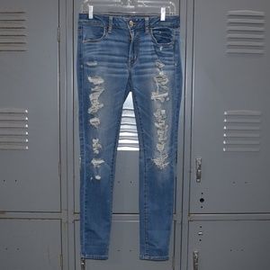 AE Distressed Jeggings